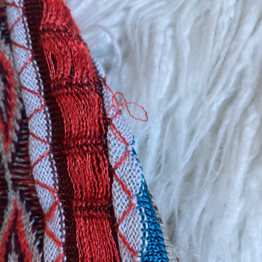 Women's Multicolor Patterned Sweater - Picture 8 of 11